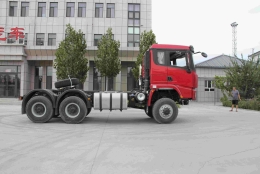 Тягач 6х6 Х3000 (3)